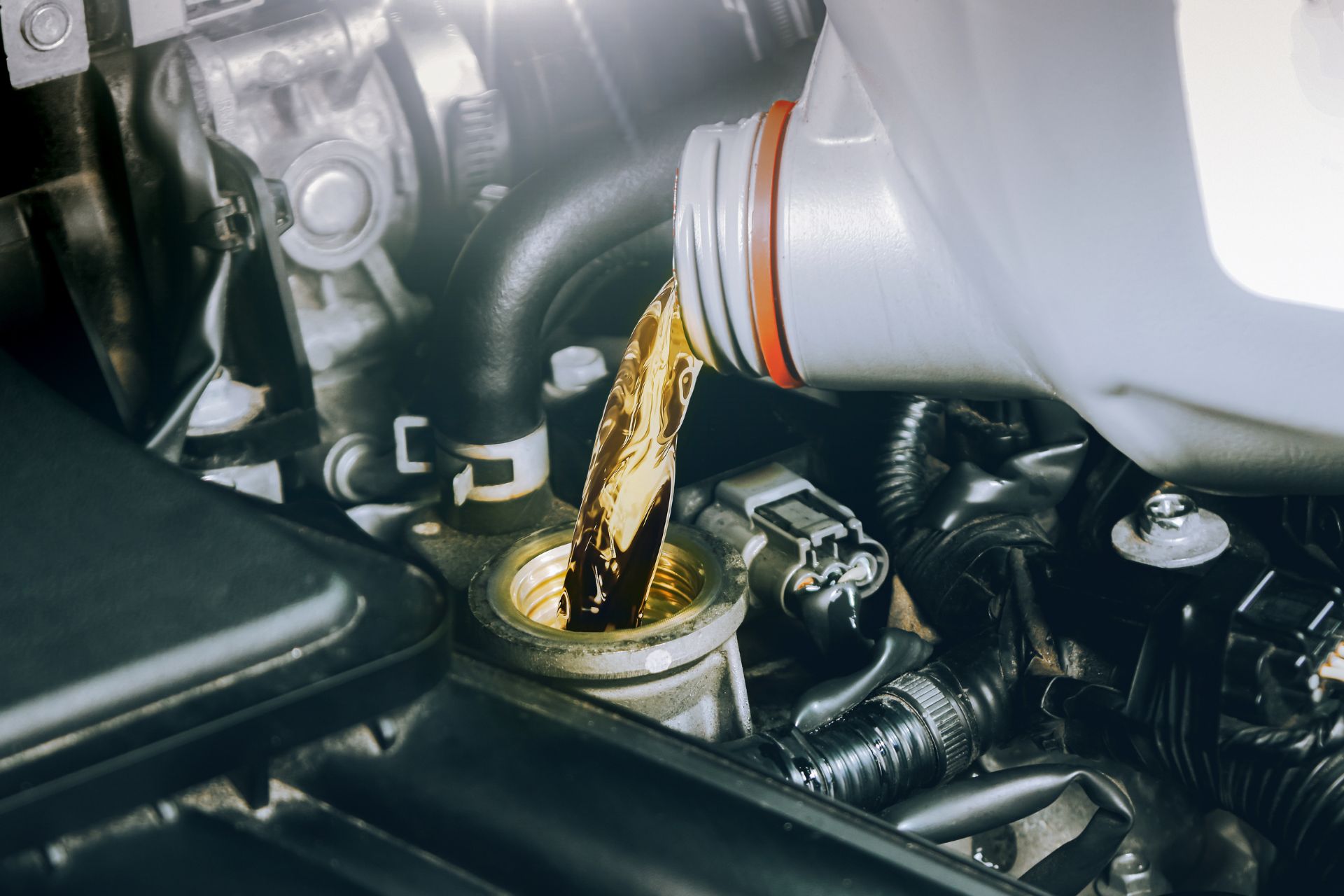 The DIY Oil Change Dilemma: Why It’s Not Worth the Effort, Just Go to an Auto Shop