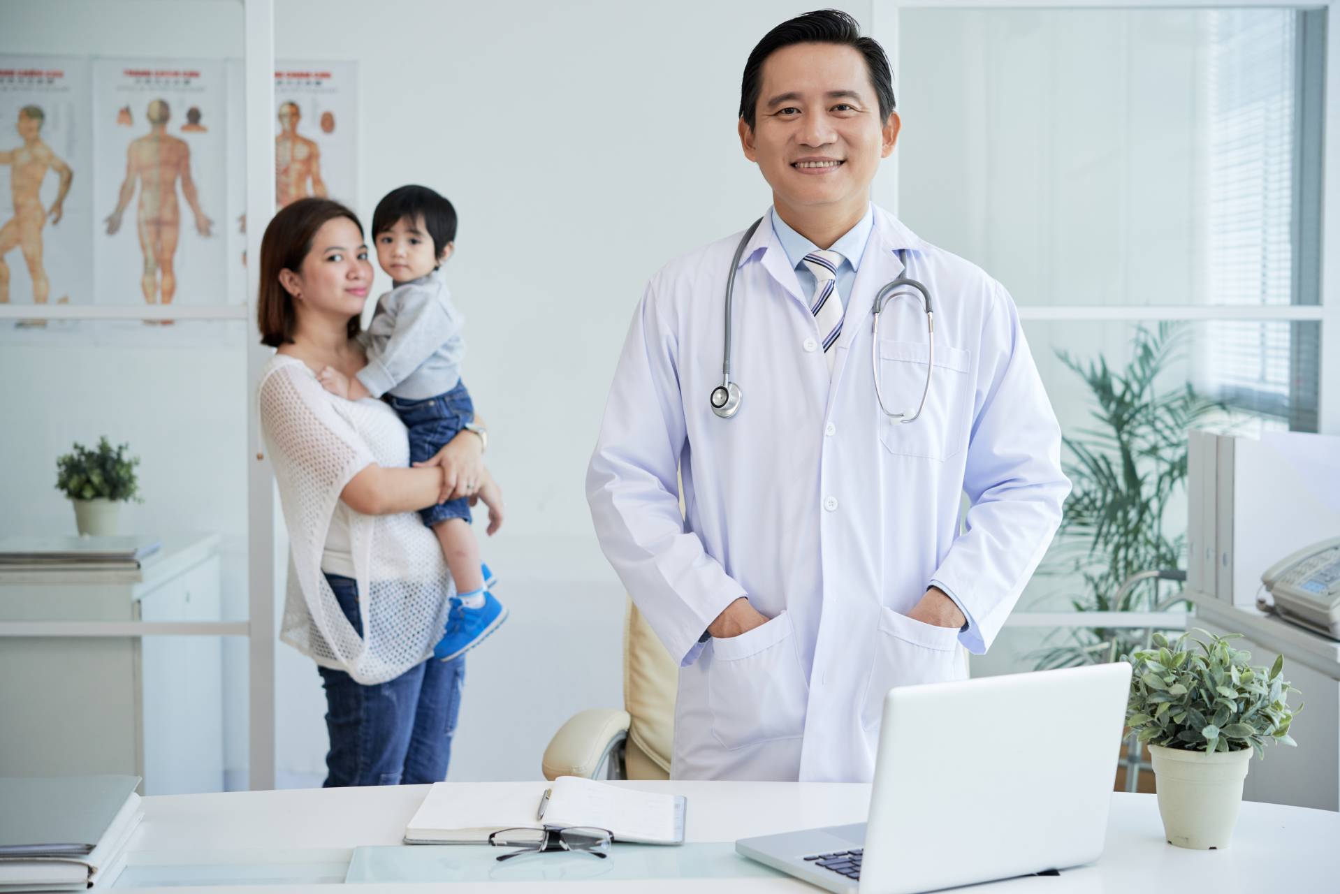 What to Expect During a Routine Visit With Your Family Doctor