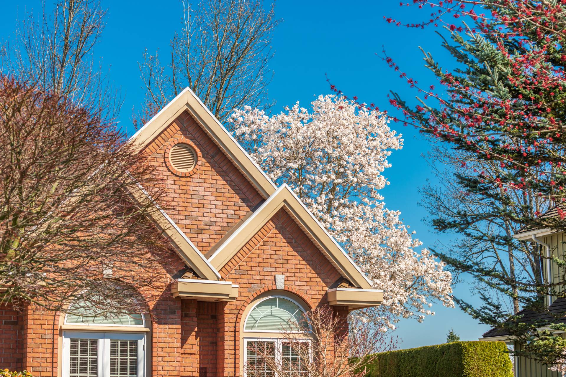 Allergy Defence: How Your Roof and Furnace Filter Work Together